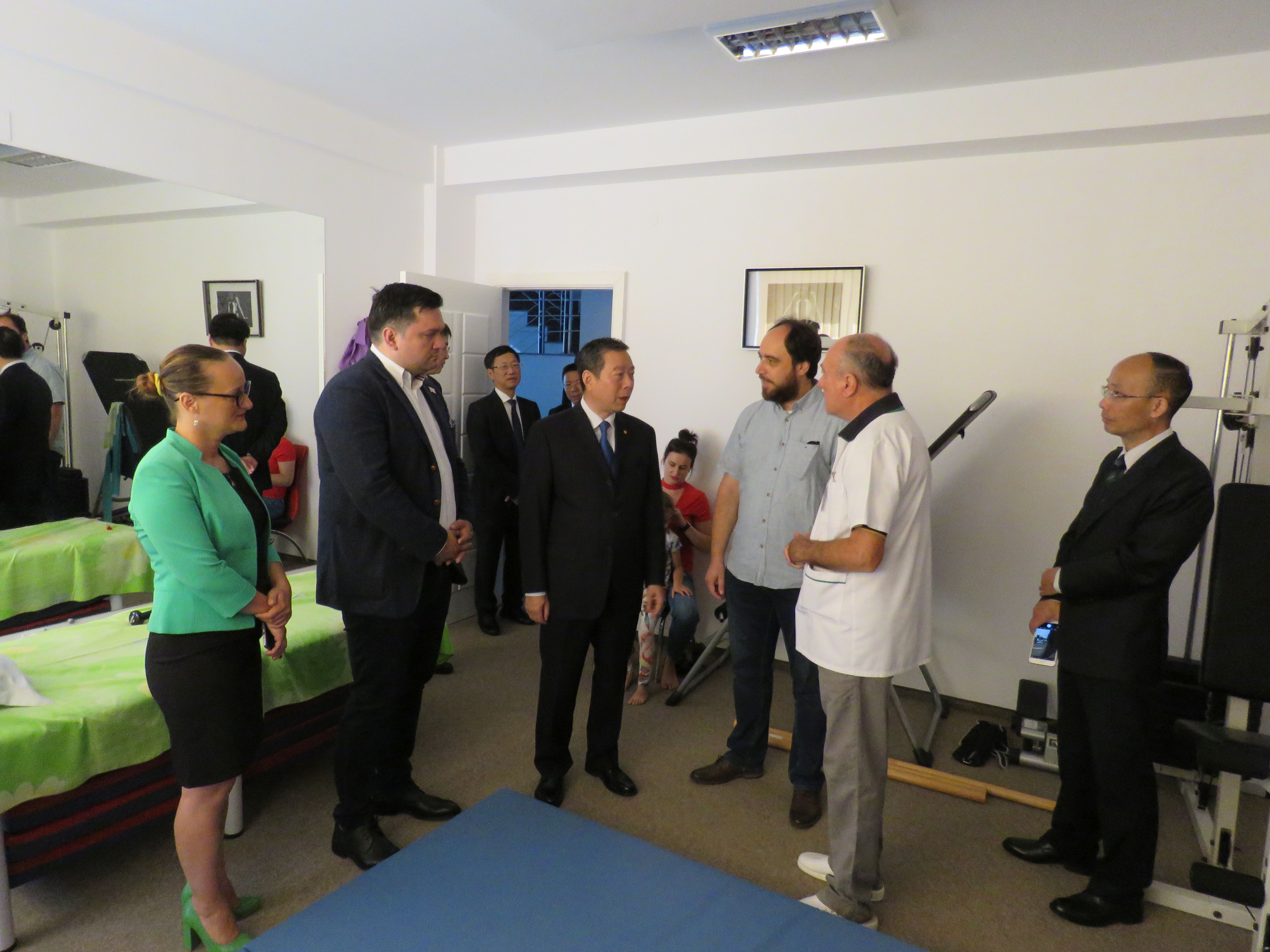 Delegație chineză la Centrul Medical C&T din municipiu