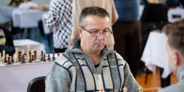 Senior Cristian Gurnov, pe podium la turneul de șah „Trofeul Minerva Brăila 2025″