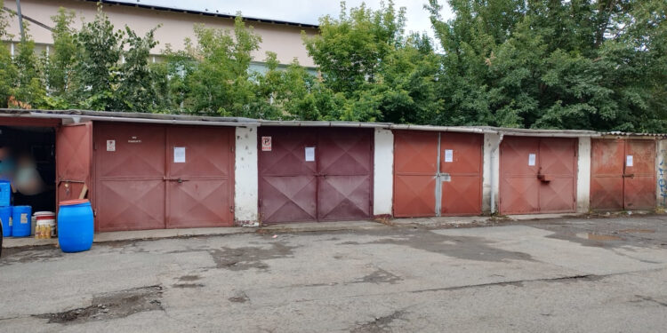 Primăria a câștigat toate procesele. Garajiada continuă!
