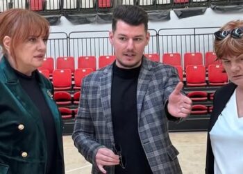 Carmen Tocală a intrat din nou în Sala Polivalentă să vadă stadiul lucrărilor
