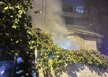 Incendiu la o casă din municipiu