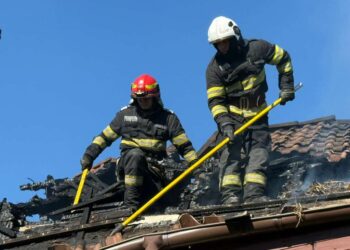 Incendiu la o casă în Murighiol