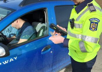 Polițiștii taxează, fără milă, indisciplina rutieră pe șoselele județului