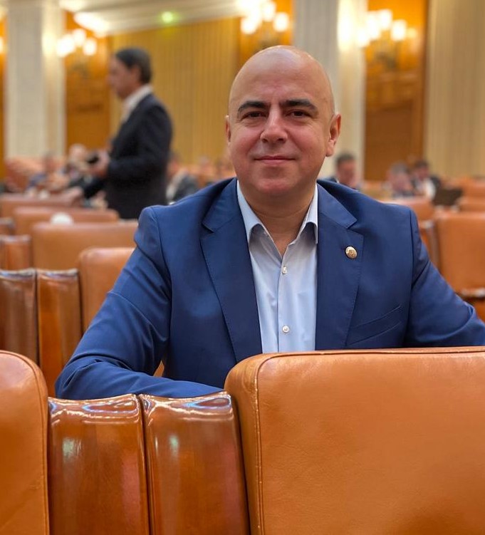 De aprobarea proiectului de Lege a pensiilor speciale depinde încasarea miliardelor de euro prin PNRR