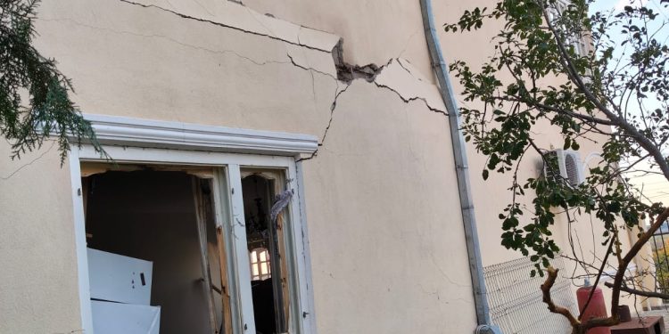 Femeie rănită de explozia unei butelii la Măcin