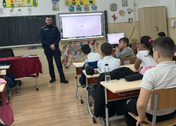 Acțiuni ample ale polițiștilor pe șosele și în școli