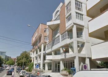Mult zgomot pentru… o clasă care n-a fost niciodată desființată