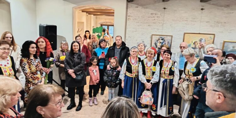 Seară memorabilă oferită publicului de artiștii Asociației Delta Arte la Casa Avramide
