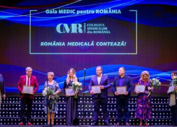 O doctoriță din Tulcea, premiată la Gala Medicilor din România, aplaudată de Președintele Nicușor Dan