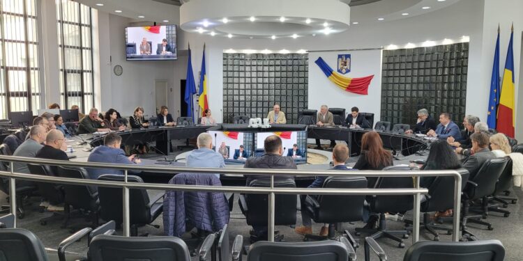 Prefectul s-a săturat/ Cinci ani de discuții sterile pe salvarea turismului. Invită OMD-urile să se ocupe