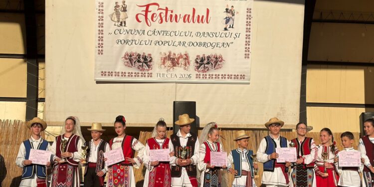 Laureații Festivalului- Concurs „Cununa dansului și portului popular dobrogean- Roman Jora”