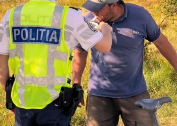 Cei pe mopede, tricicluri, trotinete și biciclete, nu prea au treabă cu disciplina în trafic