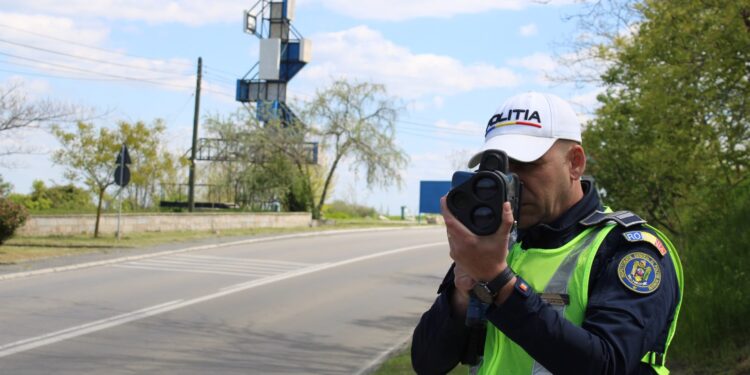 Radarul nu iartă! 51 de permise reținute într-o săptămână