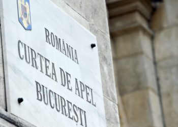 Departe de lumea dezlănțuită, în Deltă, s-a „flagrantat” o șpagă de 60.000 de euro