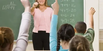 Din anul școlar viitor, Liceul pedagogic nu mai organizează admitere pentru învățător-educatoare