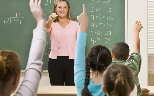 Din anul școlar viitor, Liceul pedagogic nu mai organizează admitere pentru învățător-educatoare