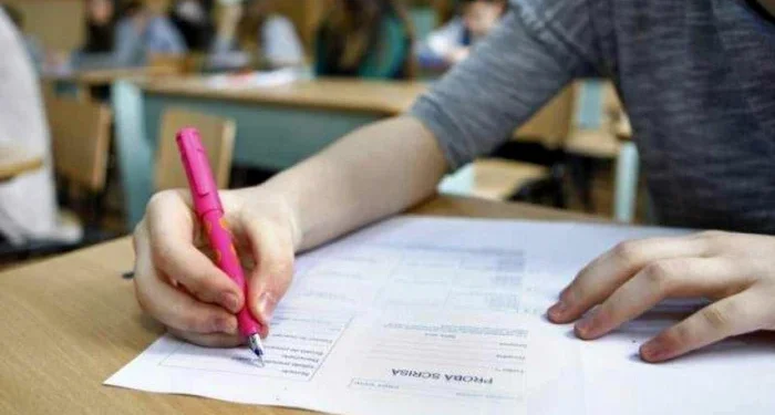 Începe Evaluarea Națională pentru absolvenții clasei a VIII-a