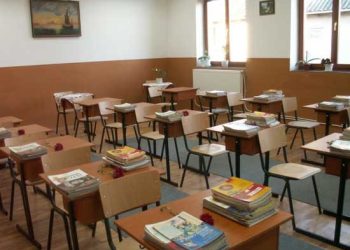 Avertisment transmis școlilor