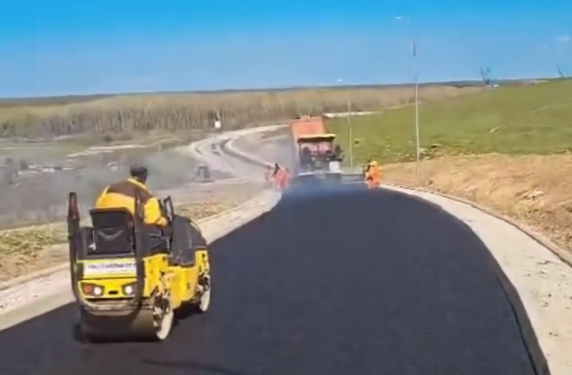Mulți nu credeau că se va asfalta. De str. Vărărie Baltă e vorba!
